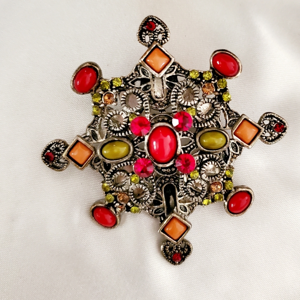 Vintage Victorian 2" Red Rhinestone Multicolor Silver‎ Cluster Brooch